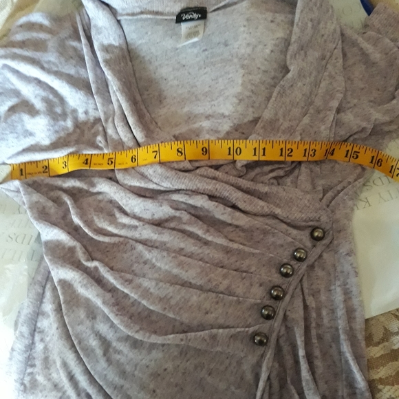 Vanity T Shirt Linen Blend - Picture 5 of 5